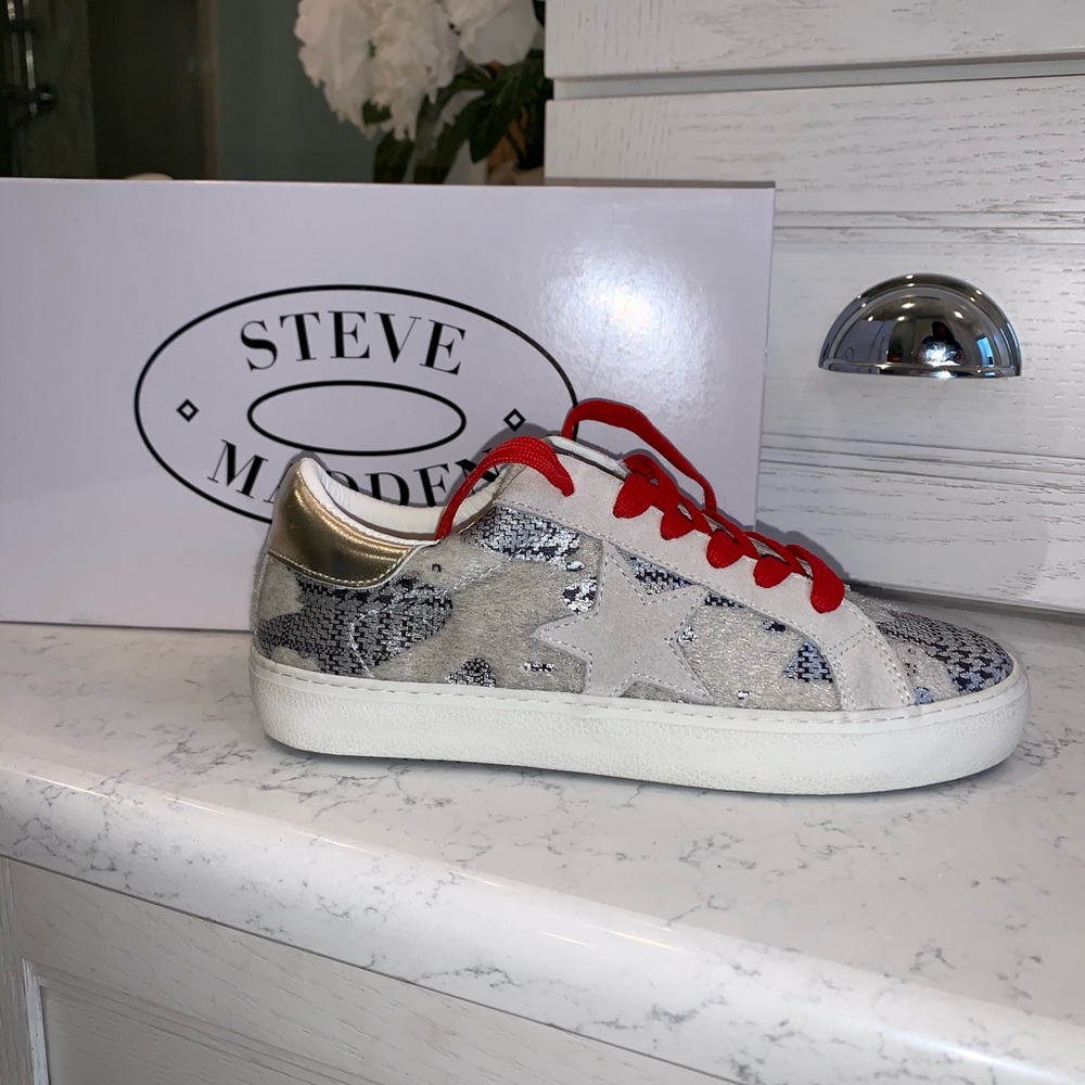 Steve Madden sneakers